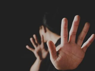 Lecehkan Anak di Bawah Umur, Seorang Pria Digelandang Polisi setelah Dilaporkan Ibu Korban