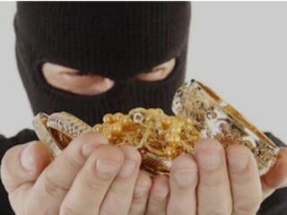 Rumah Kosong, Maling Gasak 23 Gram Emas dan Uang Tunai di Pondok Gajah