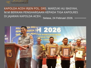 Kapolda Aceh Irjen Pol. Drs. Marzuki Ali Basyah, M.M Berikan Penghargaan kepada Tiga Kapolres.