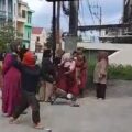Tak Ikuti Kesepakatan DPRK, Kantor FIF Takengon Dilempari Batu oleh Nasabah Warga.