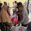 Polres Aceh Tengah Peduli, Jumat Berkah Hadirkan Kebahagiaan bagi Warga Kute Panang Lewat Penyaluran Sembako