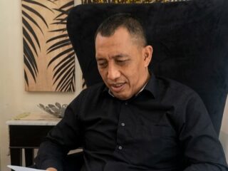 AMARAH BUKAN SIMBOL KEKUATAN, KENDALI DIRI ADALAH TANDA KEDEWASAAN.