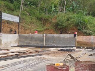 Gedung Kopdes Kenawat Disorot, Progres Pembangunan Dipertanyakan