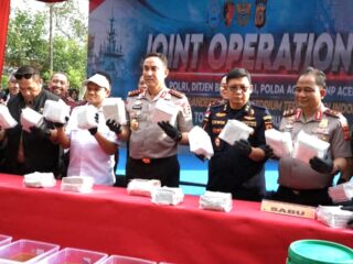 GEGAR PIDIE! 1,1 TON SABU DIPRODUKSI, KAPOLRI TURUN LANGSUNG—BNNP ACEH TEGASKAN PERANG NARKOBA HARUS TUNTAS KE AKAR